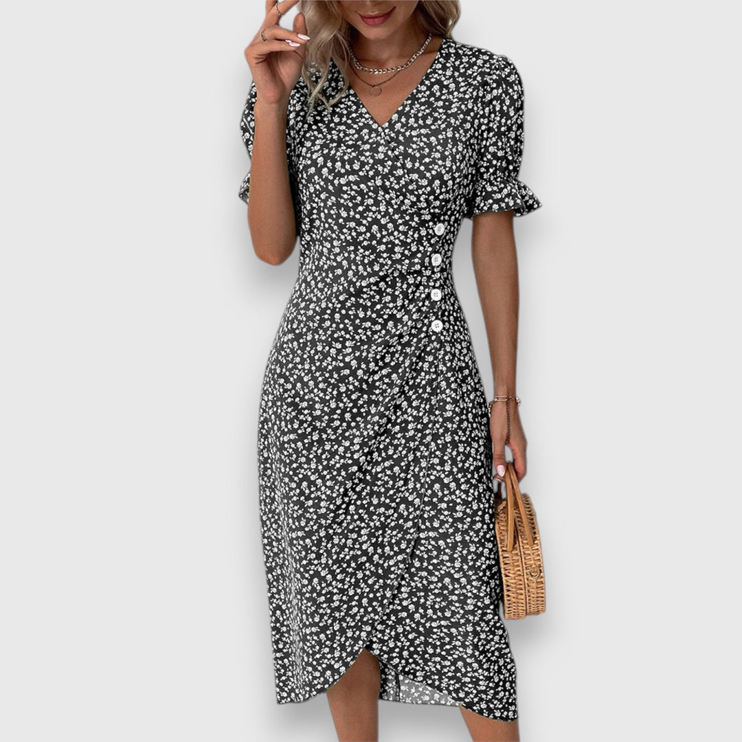 Hayden Tessina – Elegant Floral Dress