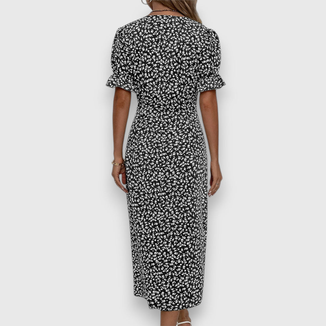 Hayden Tessina – Elegant Floral Dress