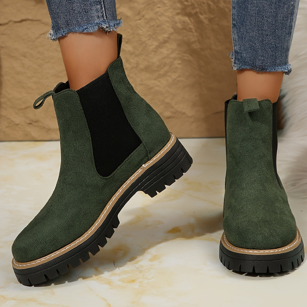 Rhea Chelsea Boots – Comfort That Never Quits