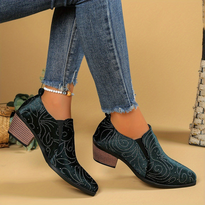 Noelle Low Heel Boots – Effortless Style, Everyday Comfort