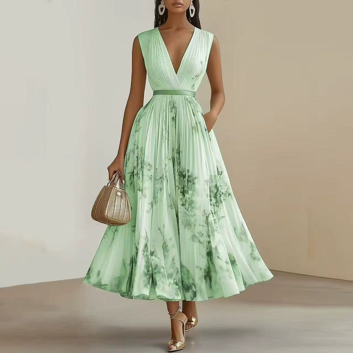 Hayden Milano | Elegant Pleated Maxi Dress