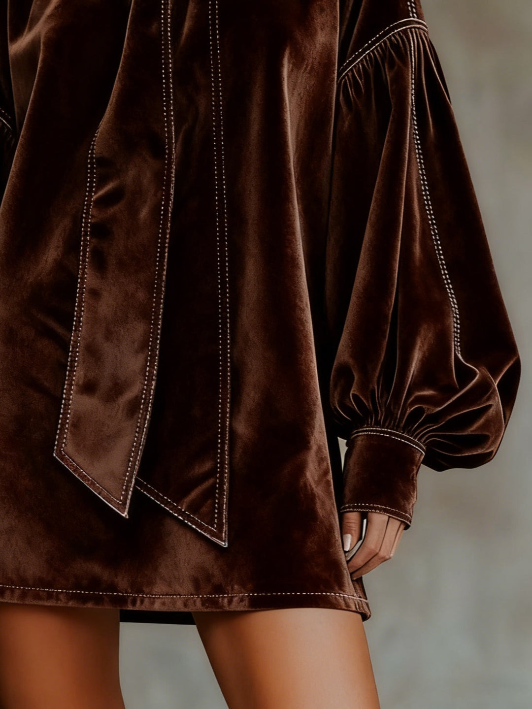 Valentina – Mini Velvet Dress with Bow