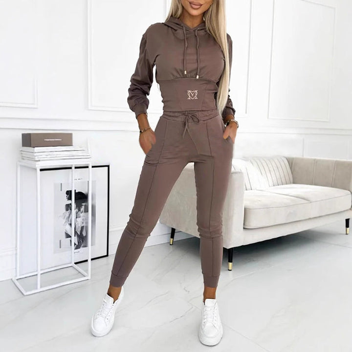 QUINN | ELEGANT AND COMFORTABLE TRACKSUIT